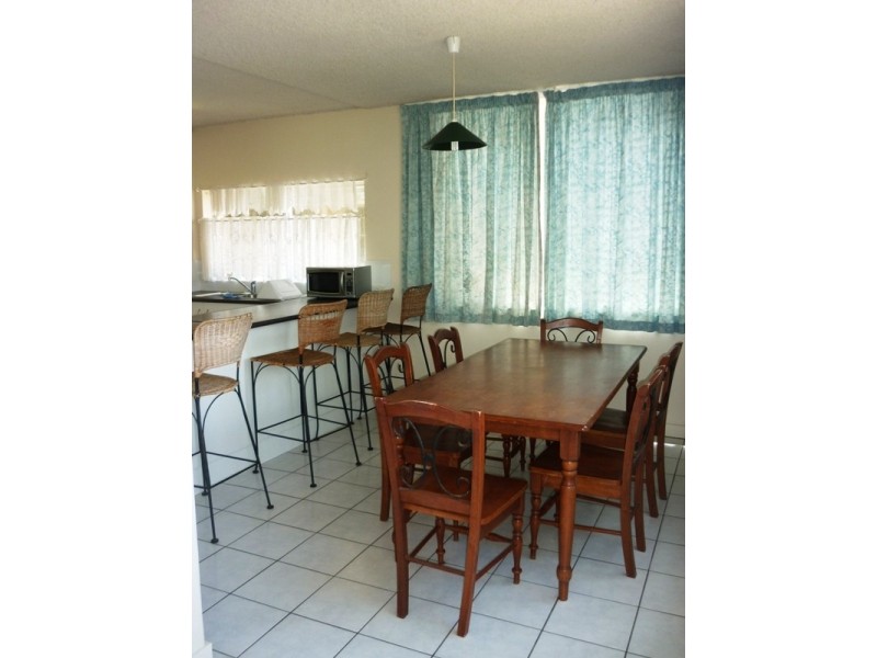 Unit 6 ‘Culverston’ 5 Dingle Ave, Kings Beach QLD 4551
