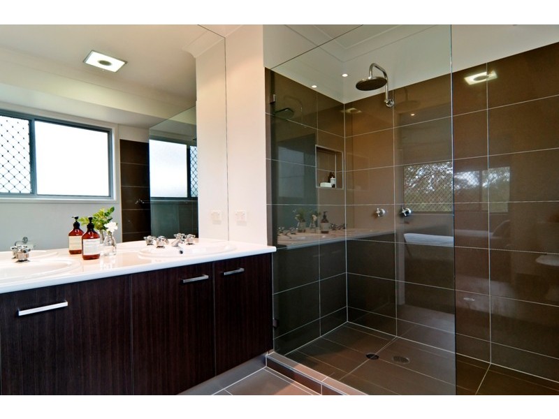 42 Ridge Court, Mooloolah Valley QLD 4553