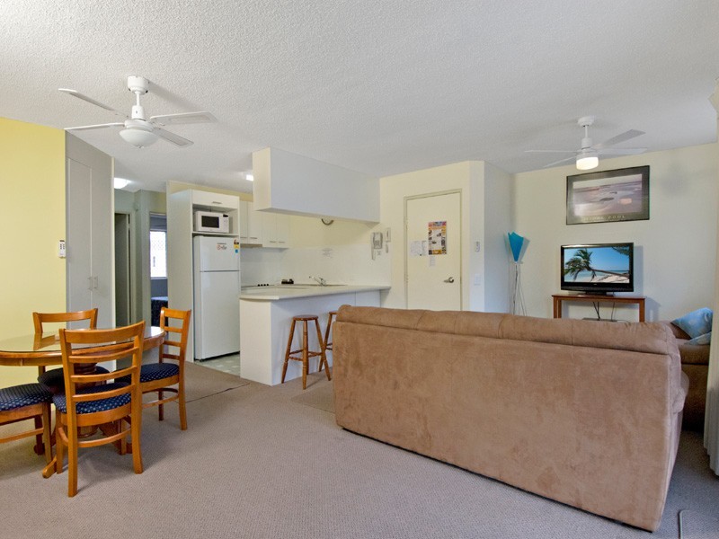 Unit 15 ‘Cheltenham’ 40 King Street, Kings Beach QLD 4551