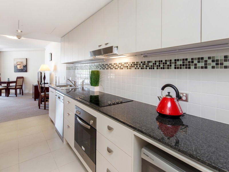 Unit 208 ‘Ocean Views Resort’ 115 Bulcock Street, Caloundra QLD 4551