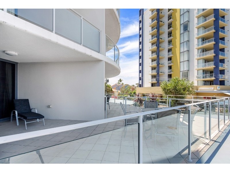 Unit 208 ‘Ocean Views Resort’ 115 Bulcock Street, Caloundra QLD 4551