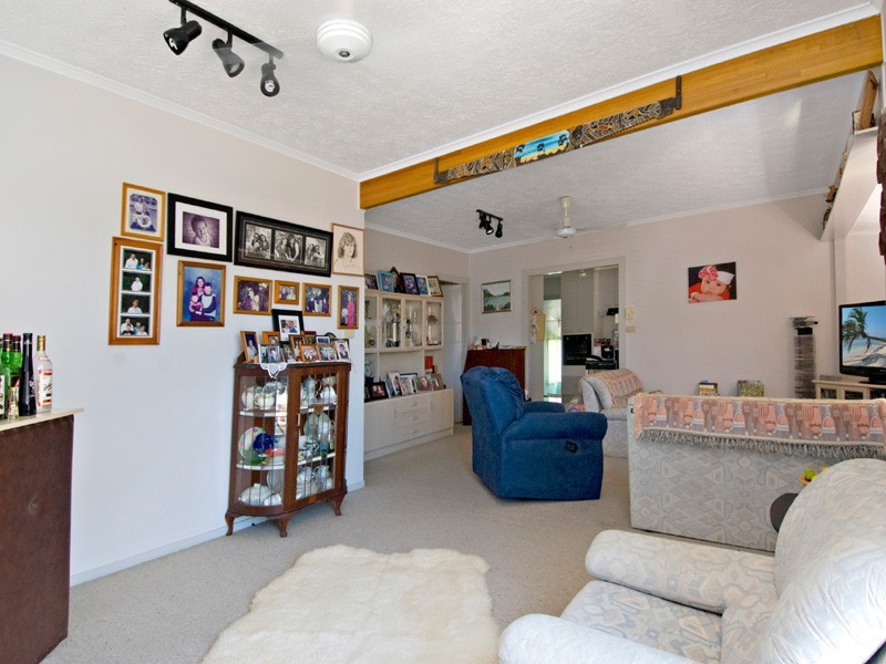 5 Wills Avenue, Golden Beach QLD 4551