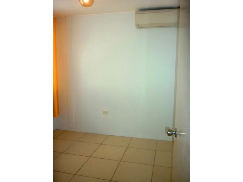 Unit 18 ‘Monterey Lodge’ 27 Warne Terrace, Kings Beach QLD 4551