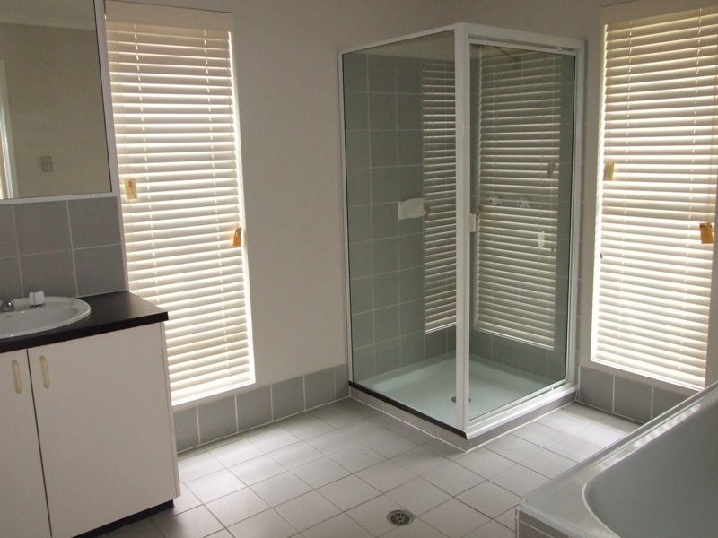 7 Karanne Drive, Mooloolah Valley QLD 4553