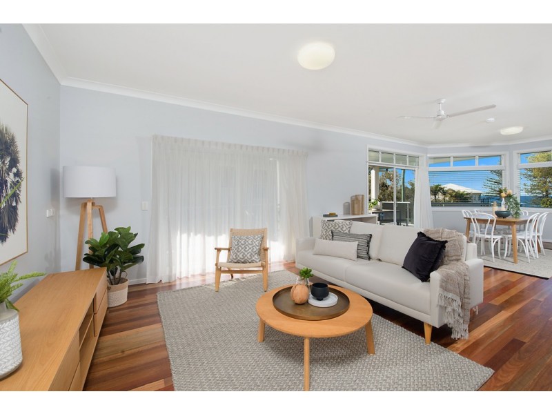 20 Wilson Avenue, Dicky Beach QLD 4551