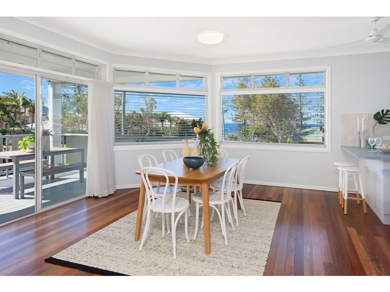 20 Wilson Avenue, Dicky Beach QLD 4551