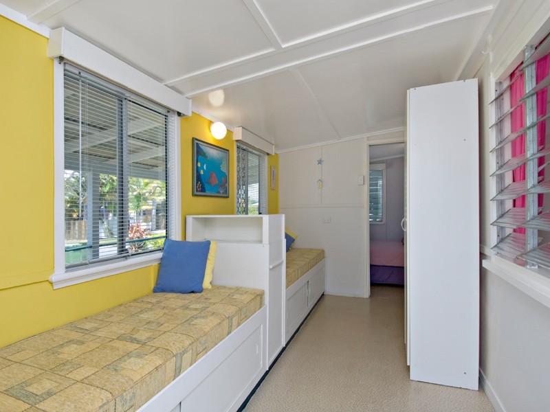 7 Wills Avenue, Golden Beach QLD 4551