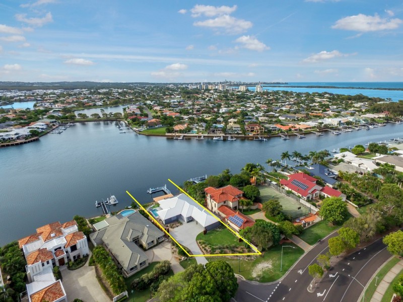 45 Pelican Waters Boulevard, Pelican Waters QLD 4551