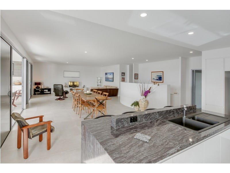 45 Pelican Waters Boulevard, Pelican Waters QLD 4551