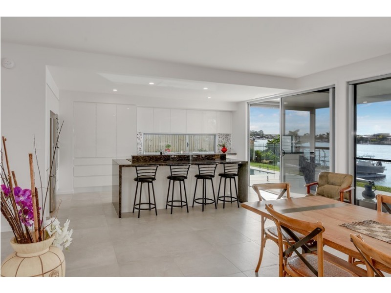 45 Pelican Waters Boulevard, Pelican Waters QLD 4551