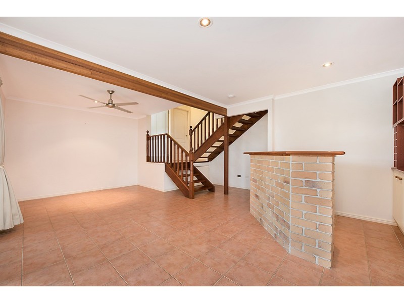 4 Regal Place, Aroona QLD 4551