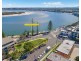 33 Esplanade Bulcock Beach, Caloundra QLD 4551