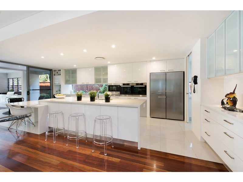 1 Ngungun Street, Dicky Beach QLD 4551