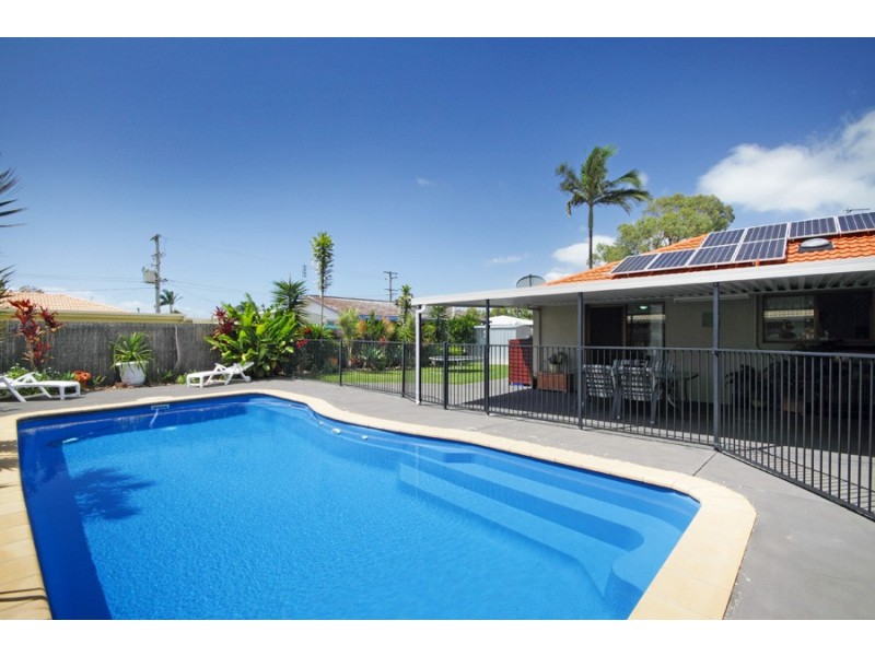 15 Arinya Street, Wurtulla QLD 4575