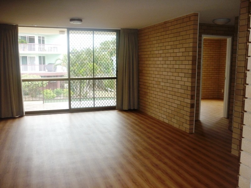 1/33 Kennedy Parade, Golden Beach QLD 4551