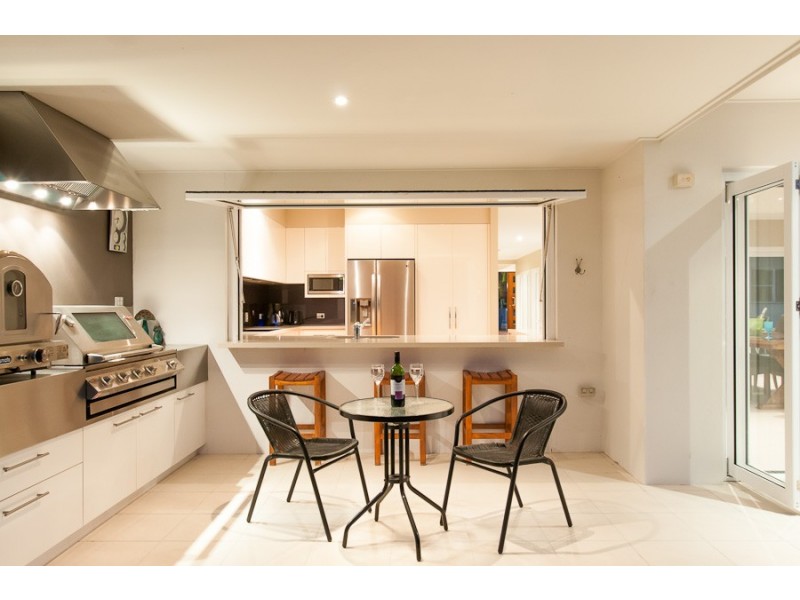 16 Reliance Place, Pelican Waters QLD 4551