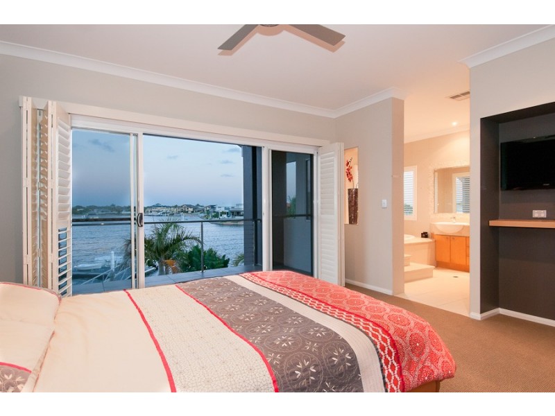 16 Reliance Place, Pelican Waters QLD 4551