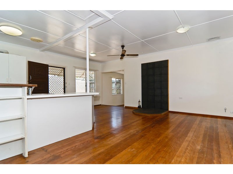 255 Caloundra Road, Little Mountain QLD 4551