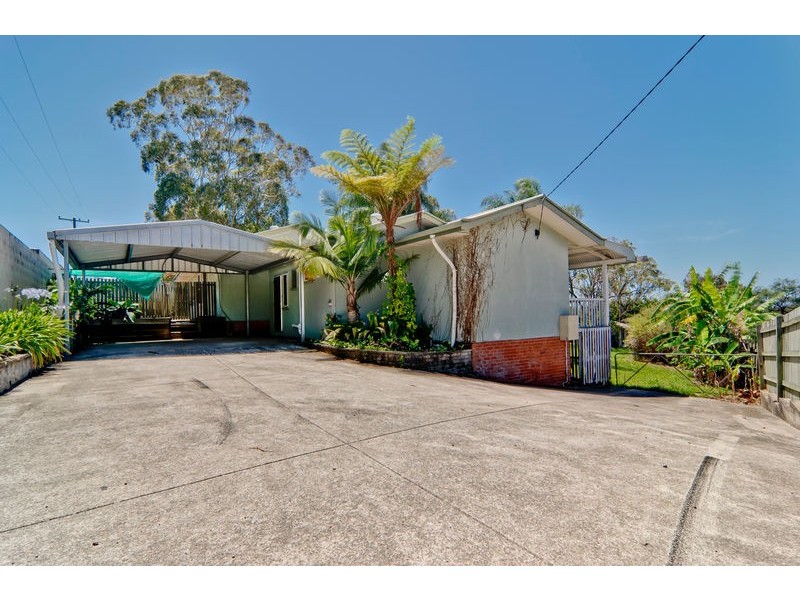 255 Caloundra Road, Little Mountain QLD 4551