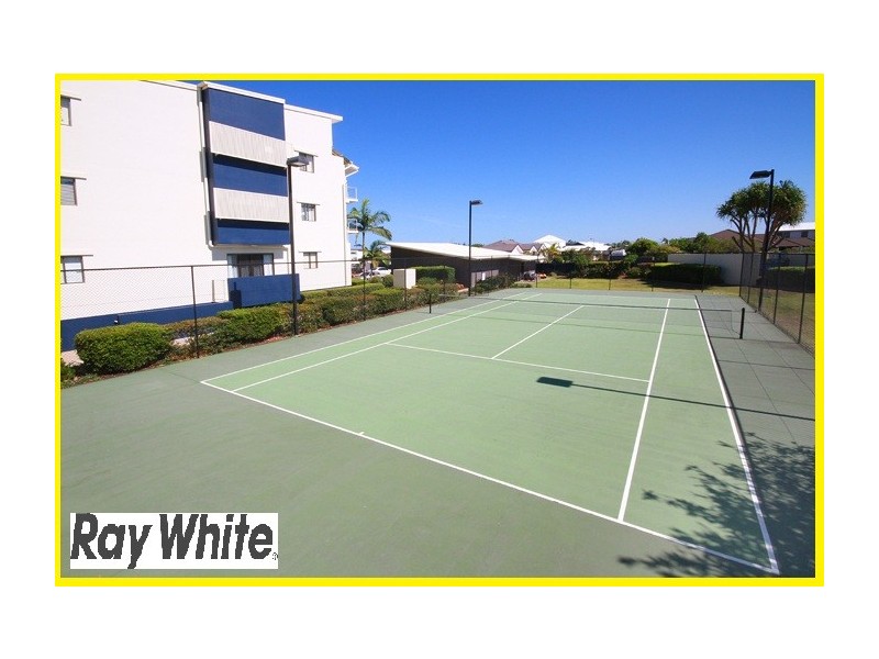 20/1 Grenada Way, Kawana Island QLD 4575