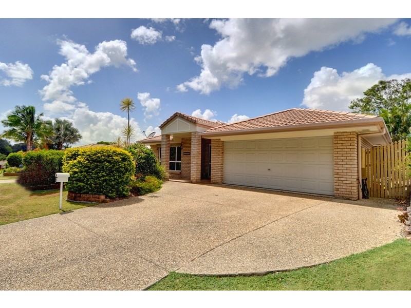 4 Hinchinbrook Court, Little Mountain QLD 4551