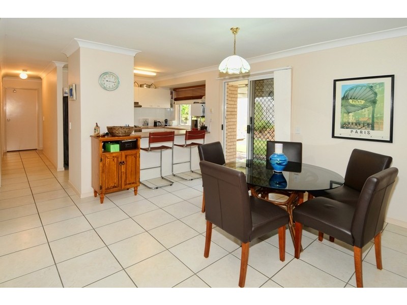4 Hinchinbrook Court, Little Mountain QLD 4551