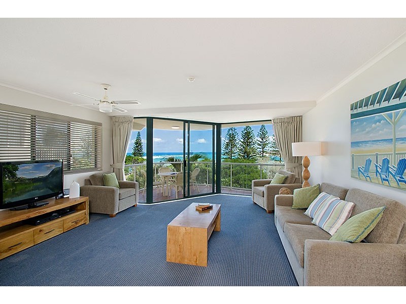 Unit 5 ‘The Waterview’ 14 Bulcock Beach Esplanade, Caloundra QLD 4551