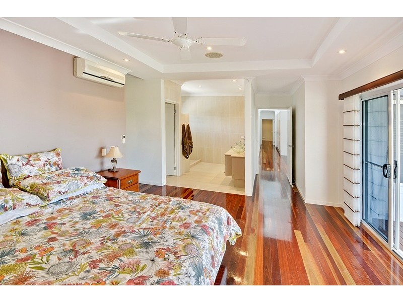 2 Elimbah Street, Pelican Waters QLD 4551