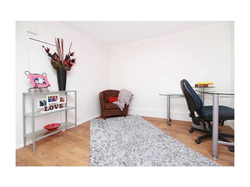 8 Mallawa Street, Buddina QLD 4575