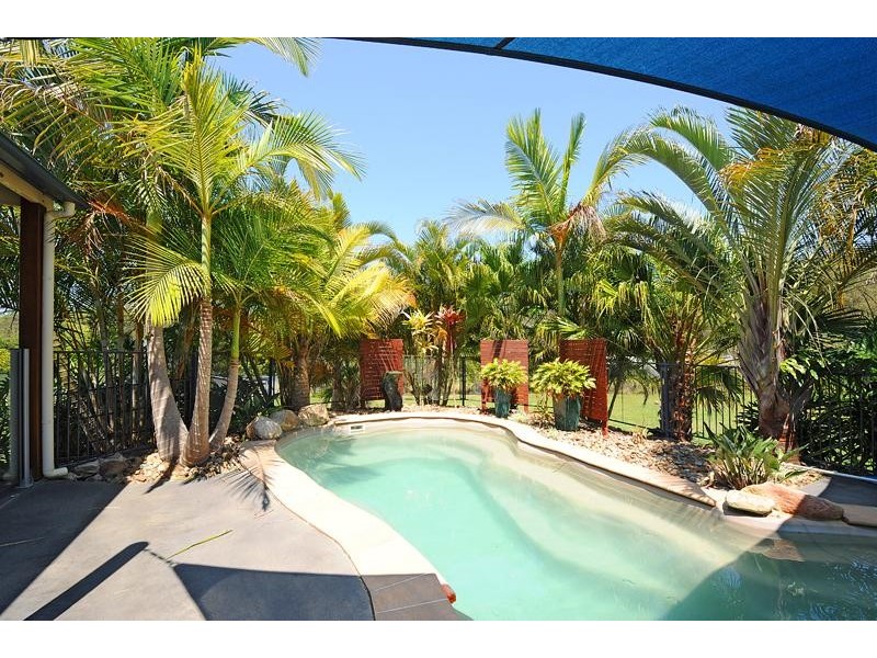 5 Kingston Court, Mooloolah Valley QLD 4553
