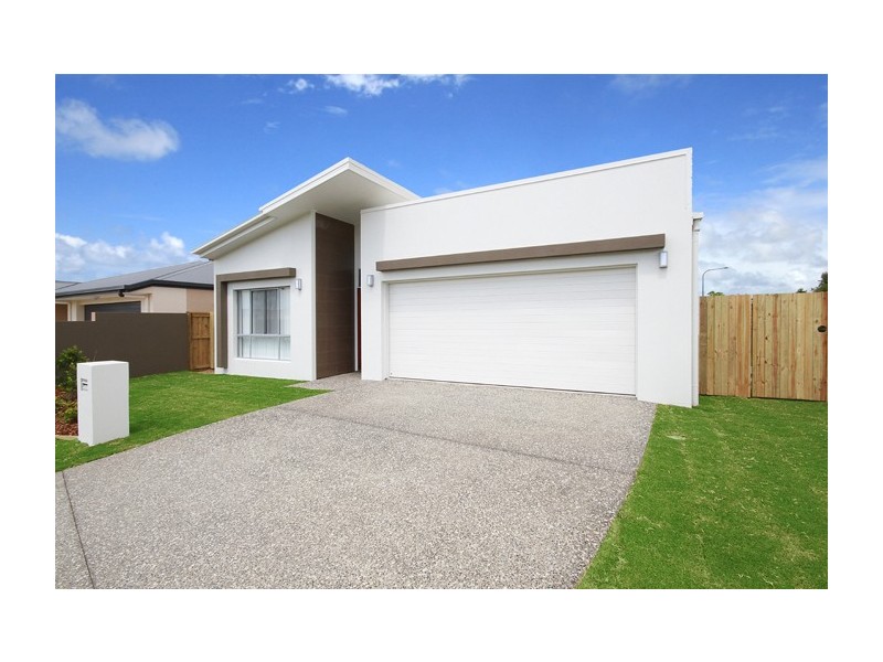 7 Banyandah Close, Birtinya QLD 4575