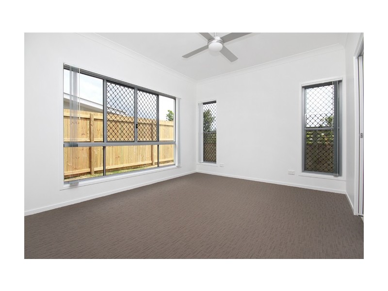 7 Banyandah Close, Birtinya QLD 4575