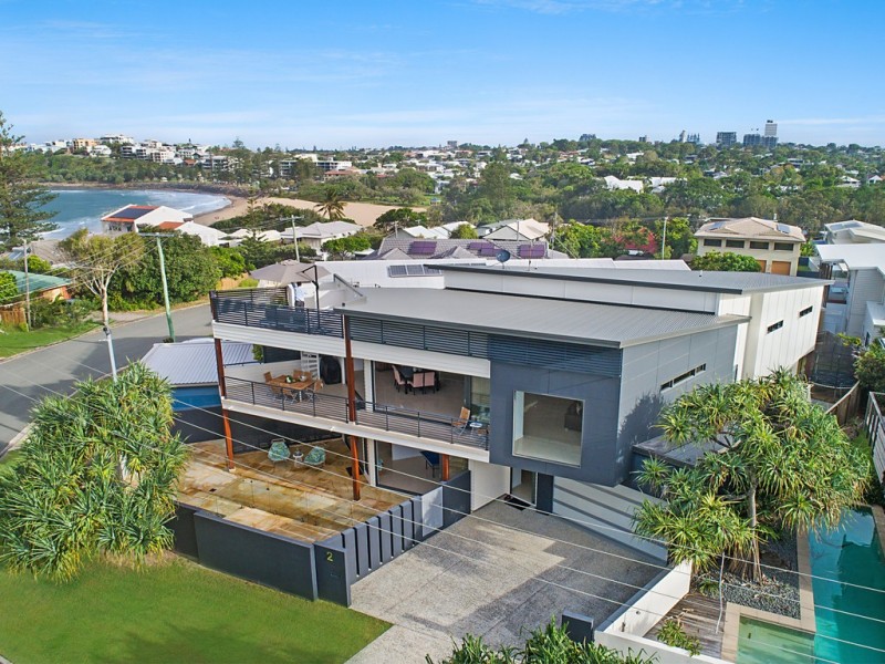 2 Mackay Street, Dicky Beach QLD 4551