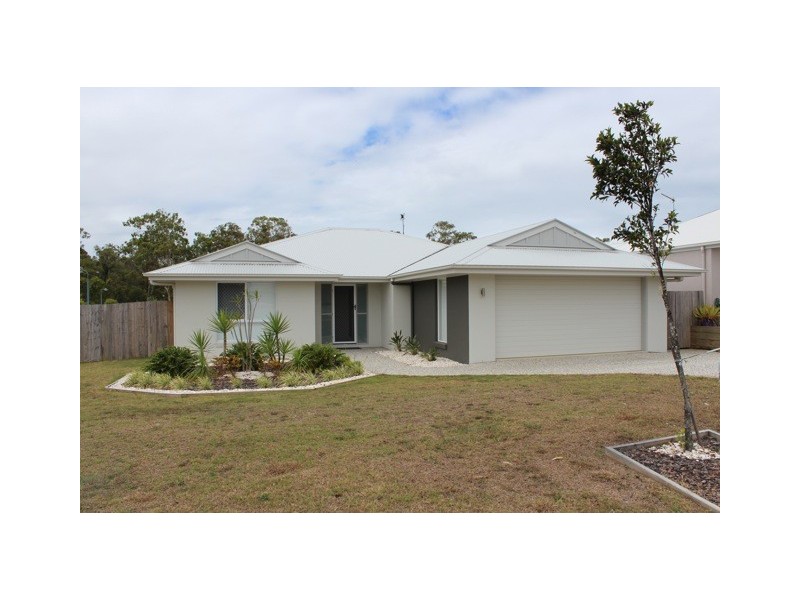 15 Kurrajong Crescent, Meridan Plains QLD 4551