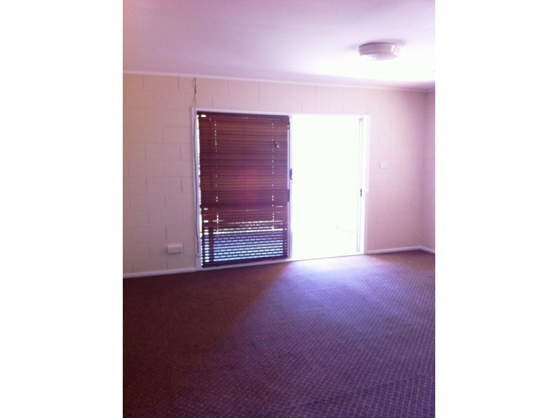 39 Montgomery Crescent, Golden Beach QLD 4551