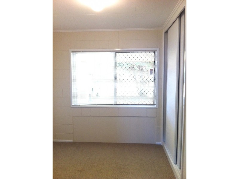 39 Montgomery Crescent, Golden Beach QLD 4551