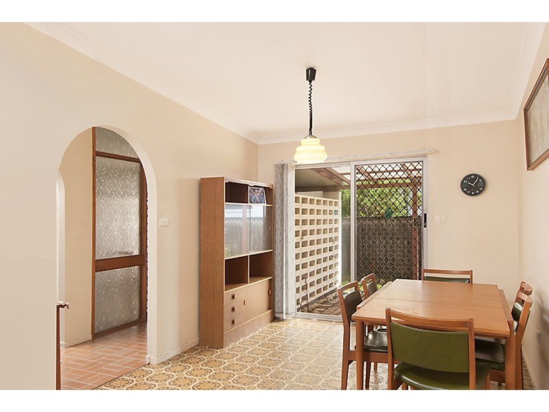 5 Lewis Street, Caloundra QLD 4551