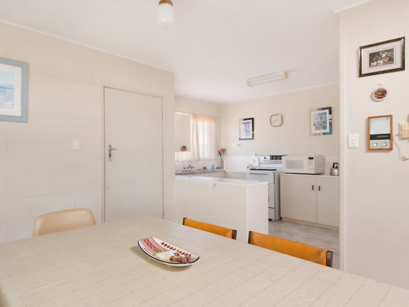 5 Coochin Street, Dicky Beach QLD 4551