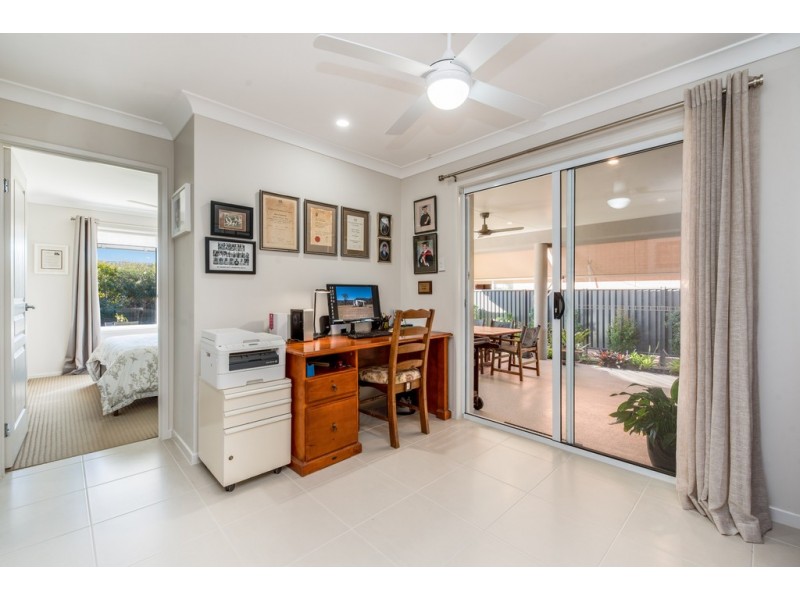 9 Ann Street, Dicky Beach QLD 4551