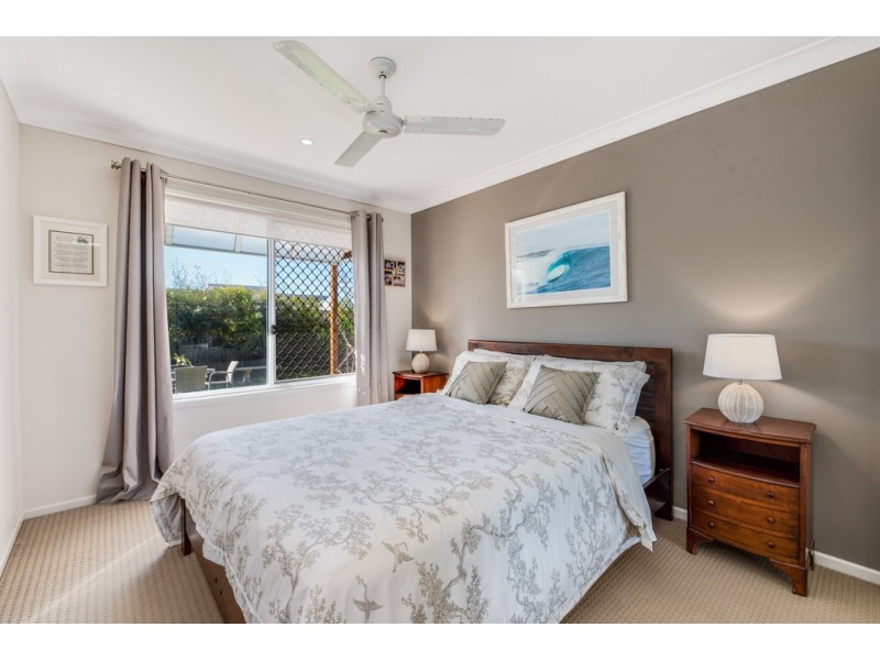 9 Ann Street, Dicky Beach QLD 4551