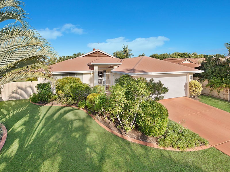 12 Finnegan Place, Pelican Waters QLD 4551