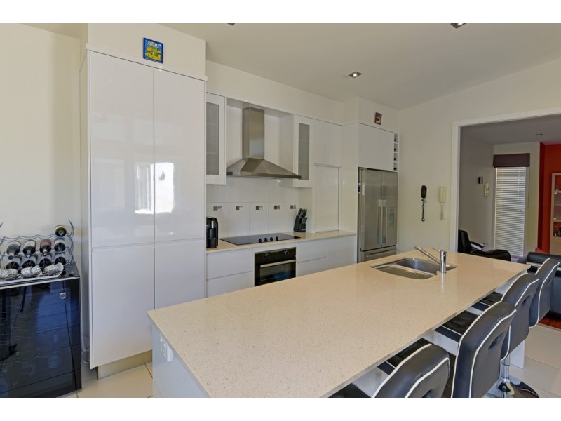 4 Koopa Place, Pelican Waters QLD 4551
