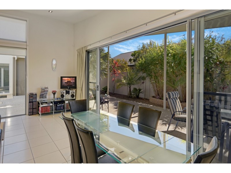 4 Koopa Place, Pelican Waters QLD 4551