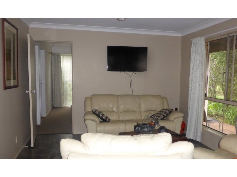 122 Lindeman Road, Beerwah QLD 4519