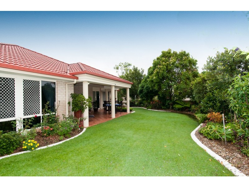 36 Edwardson Drive, Pelican Waters QLD 4551