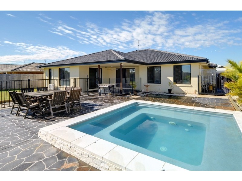 54 Discovery Drive, Little Mountain QLD 4551