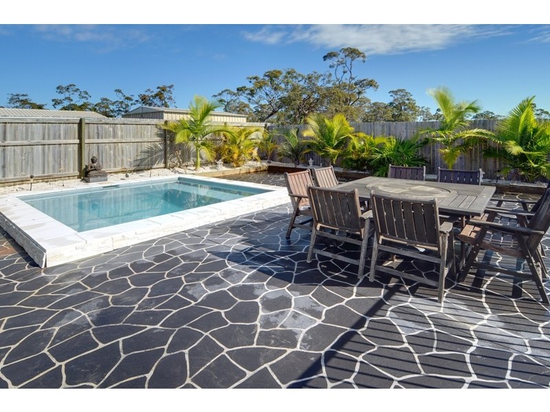 54 Discovery Drive, Little Mountain QLD 4551