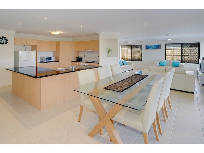 54 Discovery Drive, Little Mountain QLD 4551