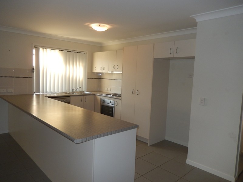 9 Middle Park, Little Mountain QLD 4551