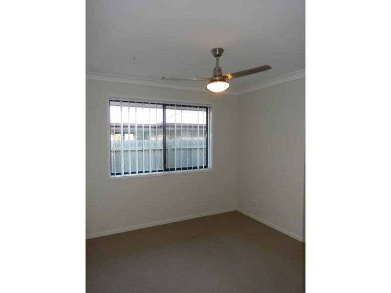 9 Middle Park, Little Mountain QLD 4551